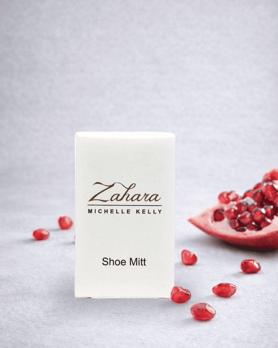 Zahara Shoe Mitt Boxed